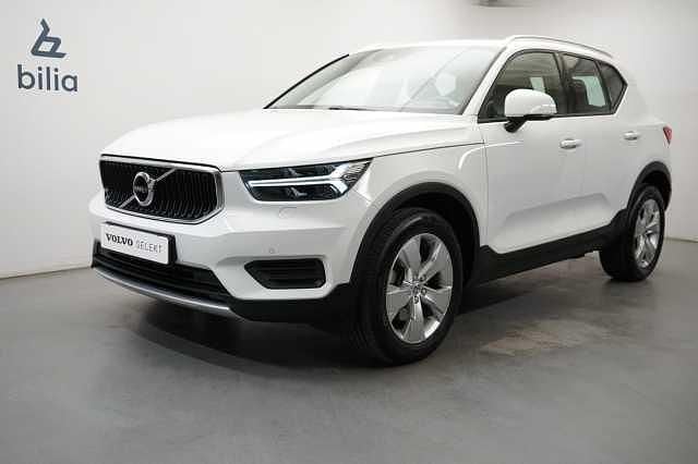 Vit Begagnad 2019 Volvo XC40 Momentum SUV | 299 900 kr (Superpris) - Bild 1/3