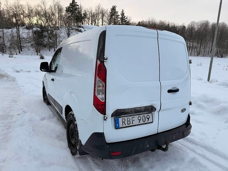 Begagnad Ford Transit Connect 120 HK (88 kW) 2016 Minibuss