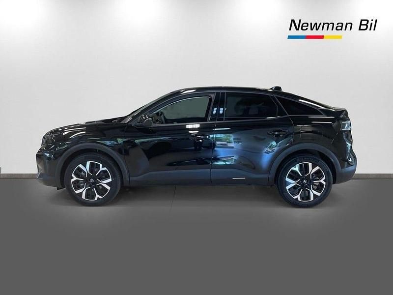 Ny Citroën C4 136 HK (100 kW) 2025 Svart Halvkombi