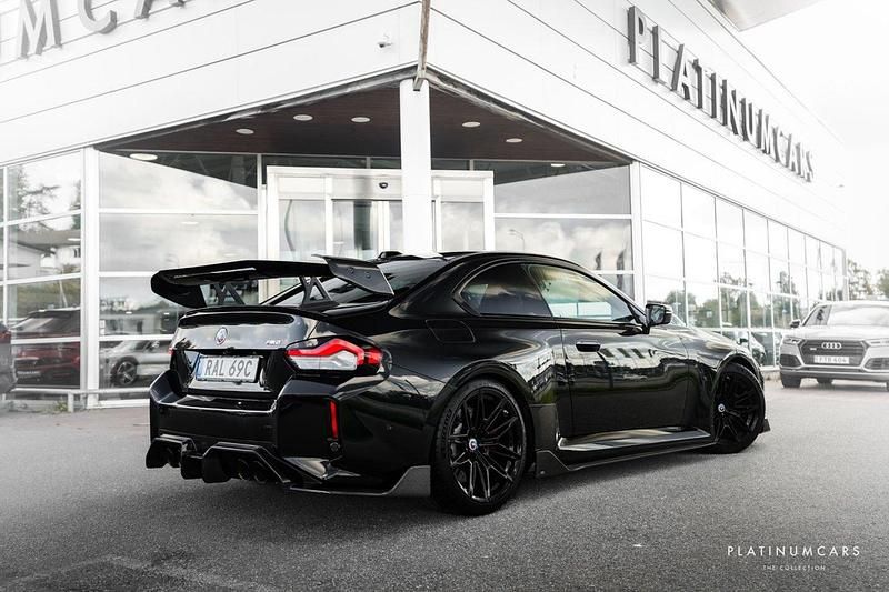 Begagnad BMW M2 Shadowline 460 HK (338 kW) 2023 Svart Sportkupé