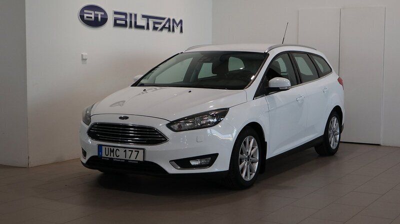 Vit Begagnad 2016 Ford Focus Kombi | 89 900 kr (Marknadspris) - Bild 1/4