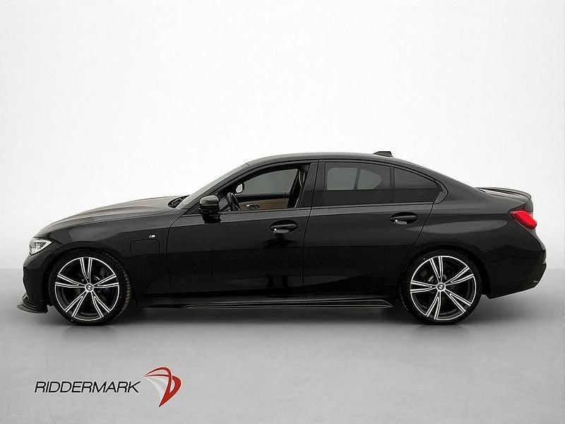 Begagnad BMW 330e M Sport 184 HK (135 kW) 2019 Svart Sedan