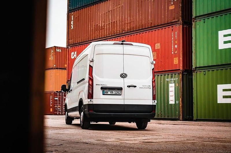 Ny Maxus V90 150 HK (110 kW) 2025 Vit Van