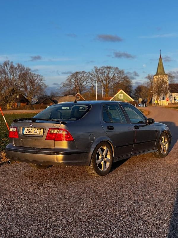 Begagnad Saab 9-5 Aero 250 HK (183 kW) 2003
