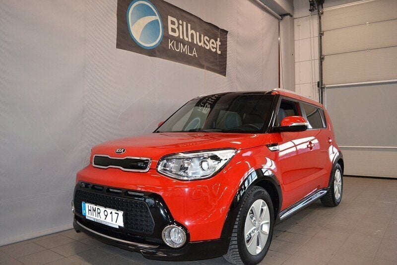 Röd Begagnad 2014 Kia Soul SUV | 129 000 kr (Marknadspris) - Bild 1/4