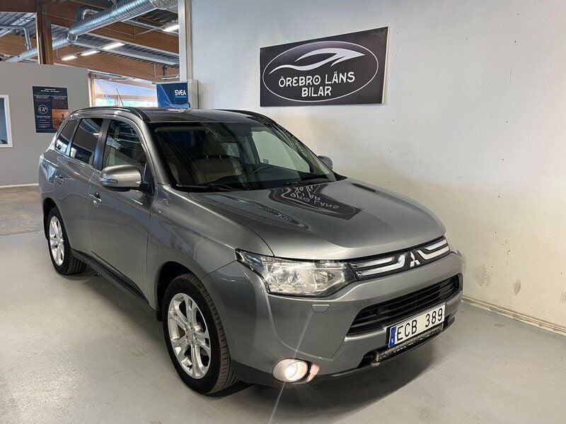 Begagnad 2014 Mitsubishi Outlander SUV | 89 900 kr (Marknadspris) - Bild 1/4
