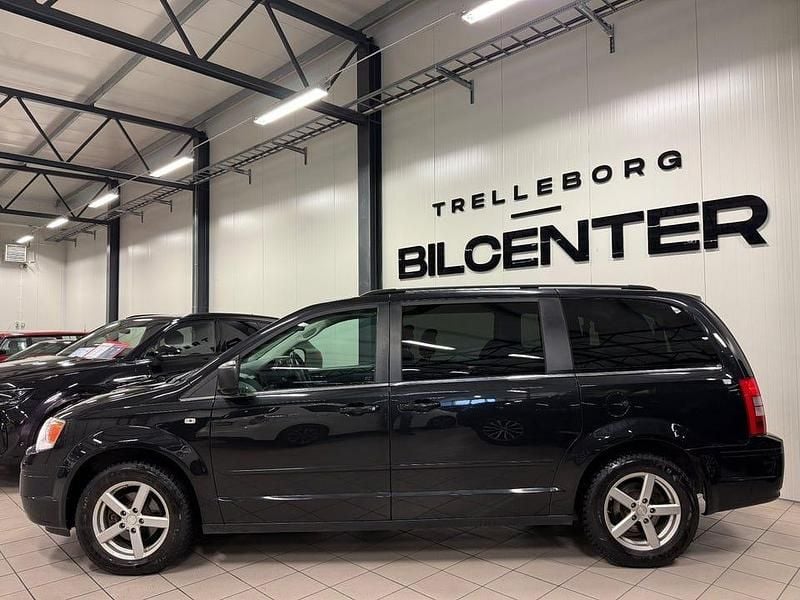 Begagnad Chrysler Grand Voyager 193 HK (141 kW) 2010 Svart Minibuss