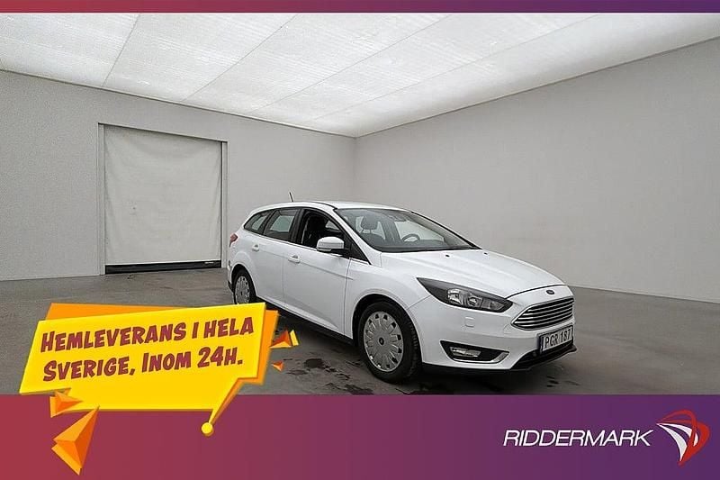 Vit Begagnad 2017 Ford Focus Titanium Kombi | 139 800 kr (Dyr) - Bild 1/3