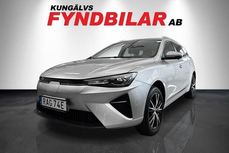 Grå Begagnad 2022 MG MG5 EV Luxury Kombi | 219 900 kr (Bra pris) - Bild 1/3