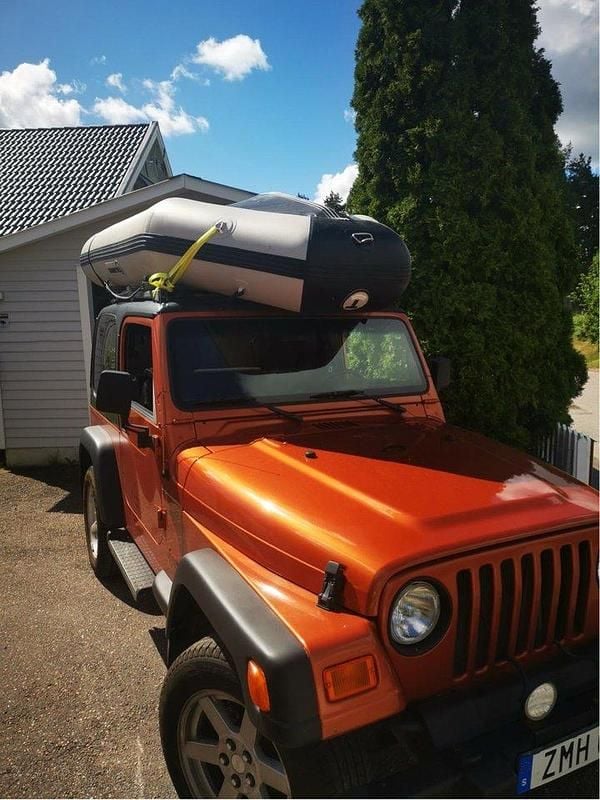 Orange Begagnad 2001 Jeep Wrangler SUV | 100 000 kr - Bild 1/4