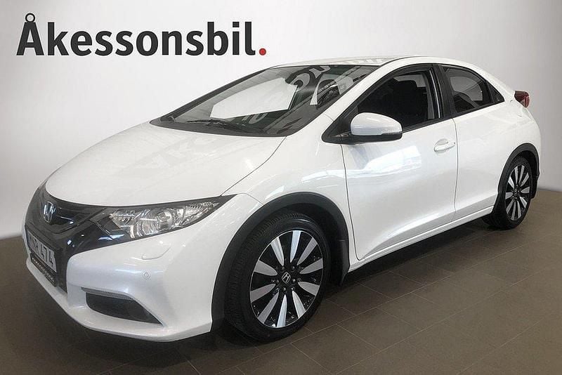 Vit Begagnad 2014 Honda Civic Elegance Halvkombi | 99 000 kr (Marknadspris) - Bild 1/4