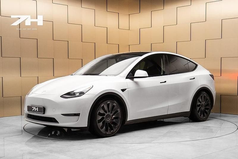 Begagnad Tesla Model Y Performance 392 kW (534 HK) 2022 Vit SUV