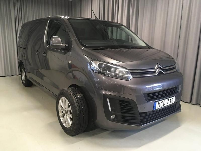 Begagnad Citroën Jumpy 177 HK (130 kW) 2018 Grå Minibuss