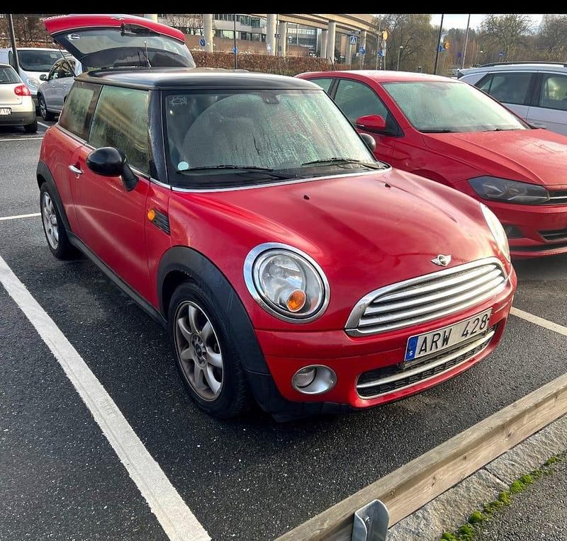 Begagnad Mini Cooper D 109 HK (80 kW) 2009 Halvkombi