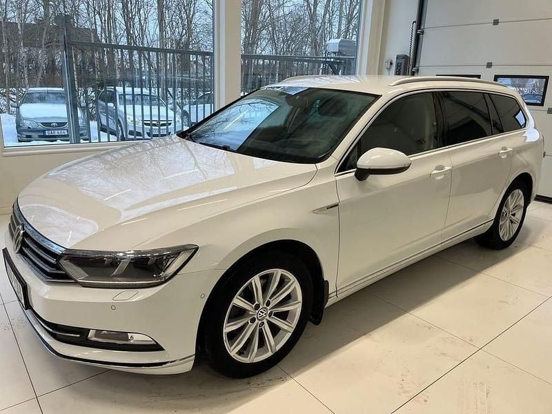 Begagnad VW Passat 192 HK (141 kW) 2015 Vit Sedan