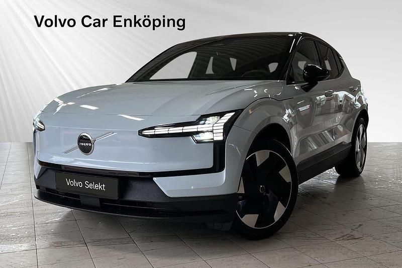 Ljusblå Begagnad 2023 Volvo EX30 Plus SUV | 349 900 kr - Bild 1/3