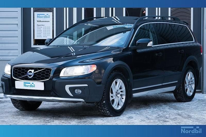 Svart Begagnad 2013 Volvo XC70 Summum Kombi | 199 800 kr (Marknadspris) - Bild 1/4