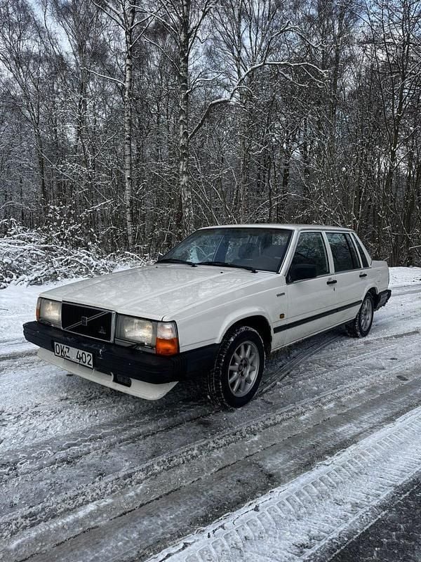 Begagnad Volvo 740 115 HK (84 kW) 1989 Sedan