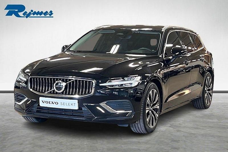 Svart Begagnad 2023 Volvo V60 Core Kombi | 429 900 kr (Marknadspris) - Bild 1/4
