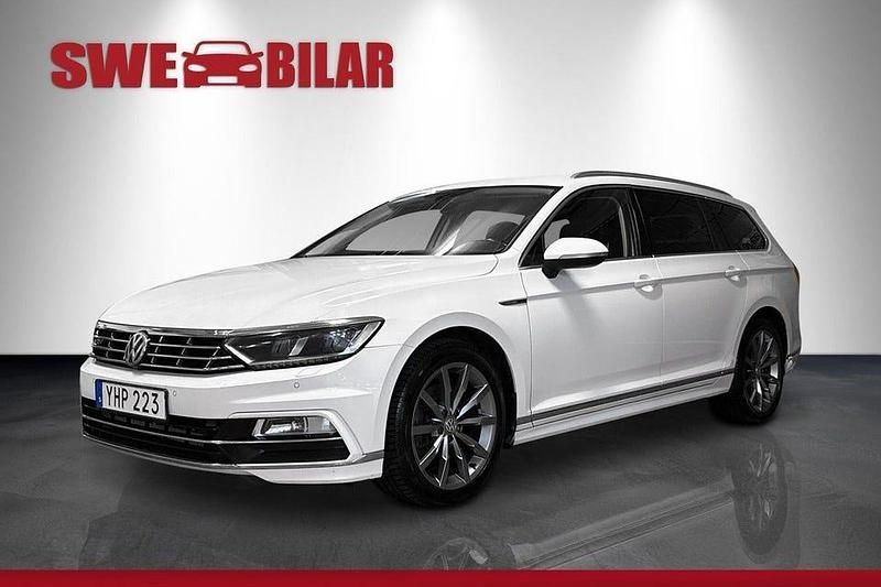 Vit Begagnad 2016 VW Passat GT Kombi | 169 900 kr (Marknadspris) - Bild 1/4