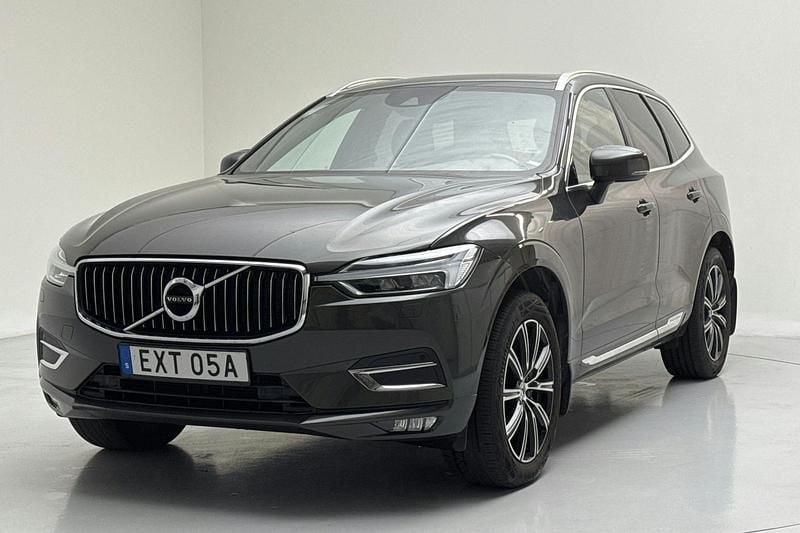 Mörkgrå Begagnad 2020 Volvo XC60 Inscription SUV | 352 900 kr (Marknadspris) - Bild 1/4