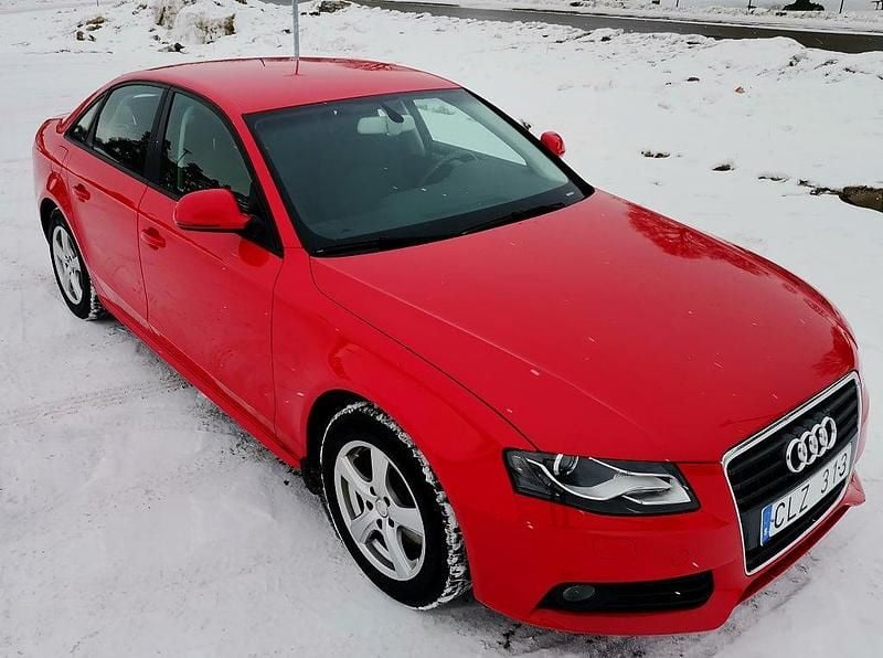Begagnad Audi A4 160 HK (117 kW) 2008 Röd Sedan