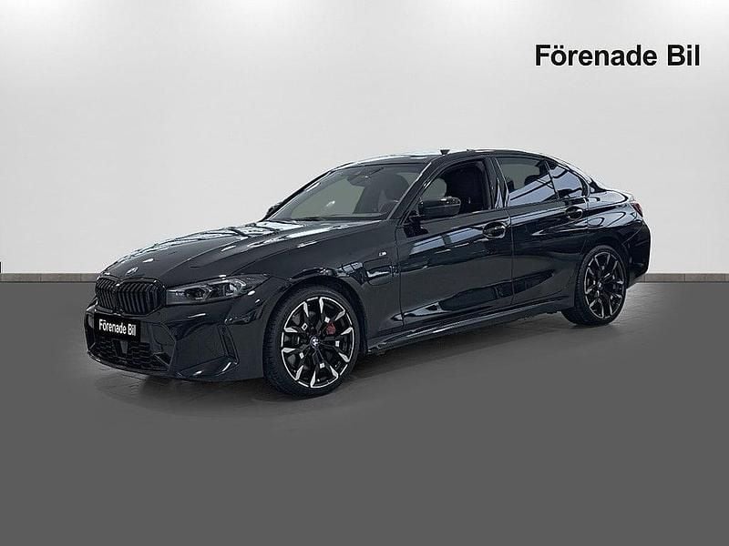 Begagnad BMW 330e M Sport 184 HK (135 kW) 2024 Svart Sedan