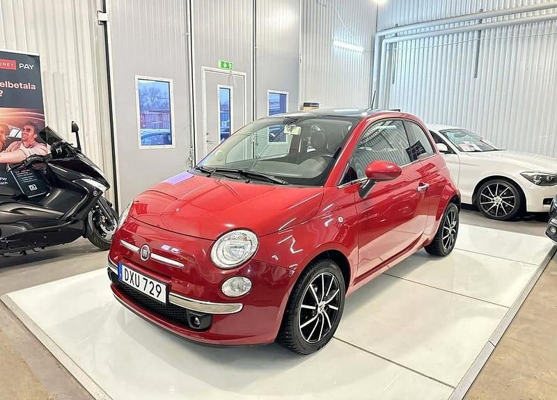 Begagnad Fiat 500 69 HK (50 kW) 2015 Röd