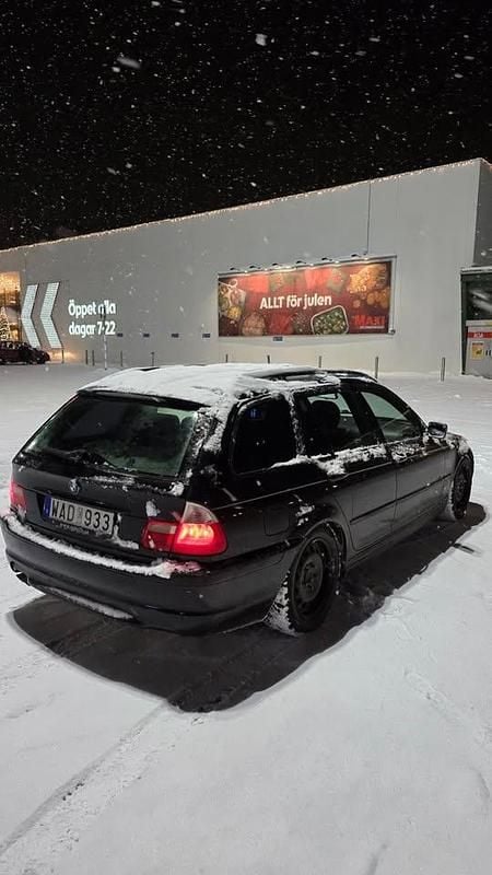 Begagnad BMW 320 170 HK (125 kW) 2004 Kombi