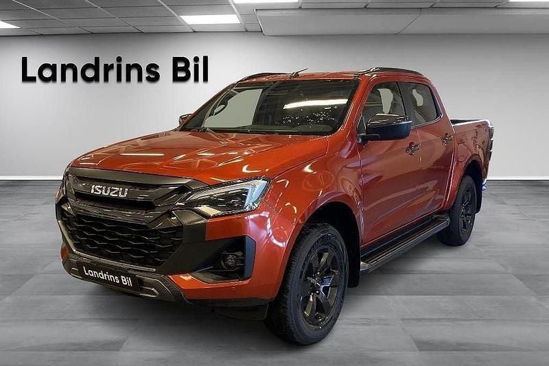 Orange (namibu orangemetallic) Ny 2025 Isuzu D-Max Pickup | 716 775 kr (Marknadspris) - Bild 1/4
