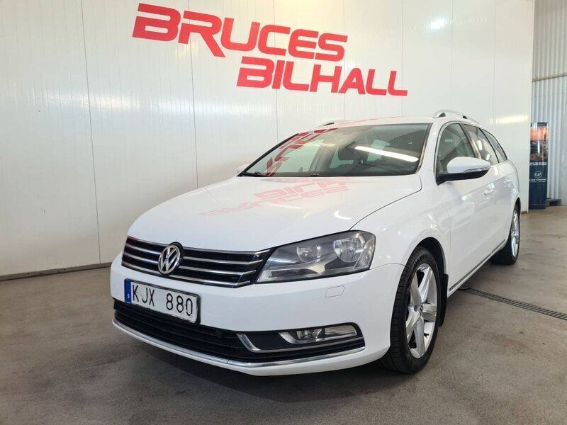 Vit Begagnad 2011 VW Passat Kombi | 115 900 kr (Lite dyr) - Bild 1/4