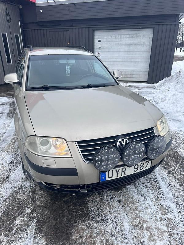 Begagnad VW Passat 150 HK (110 kW) 2004 Kombi