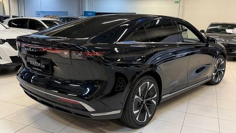 Ny Mazda 6e Takumi-Line 189 kW (258 HK) 2025 Svart Halvkombi