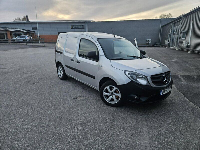 Silver Begagnad 2015 Mercedes Citan 109 | 60 000 kr (Marknadspris) - Bild 1/4