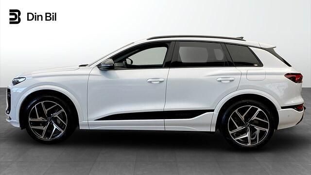 Begagnad Audi Q6 e-tron S-Line 285 kW (388 HK) 2024 Vit SUV