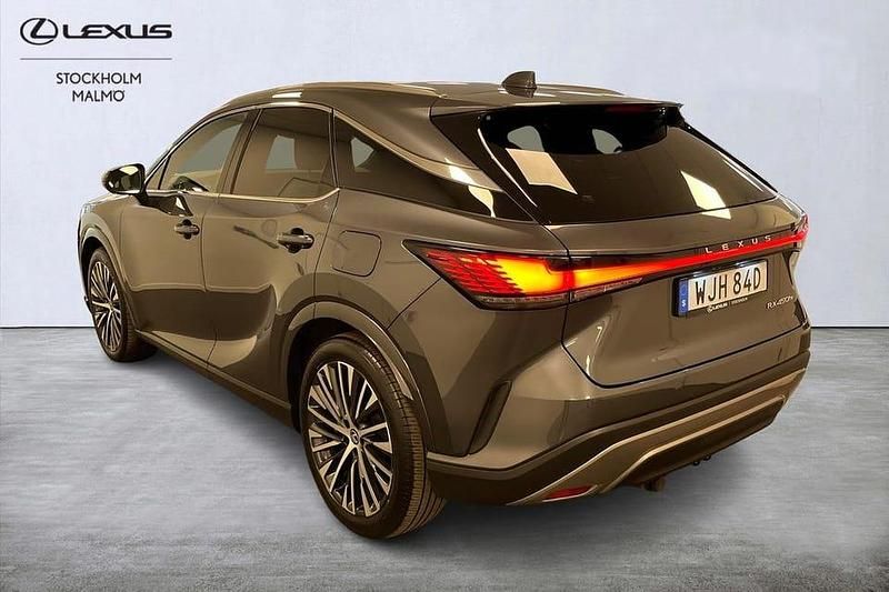 Begagnad Lexus RX450h+ Executive Line 313 HK (230 kW) 2023 Grå SUV