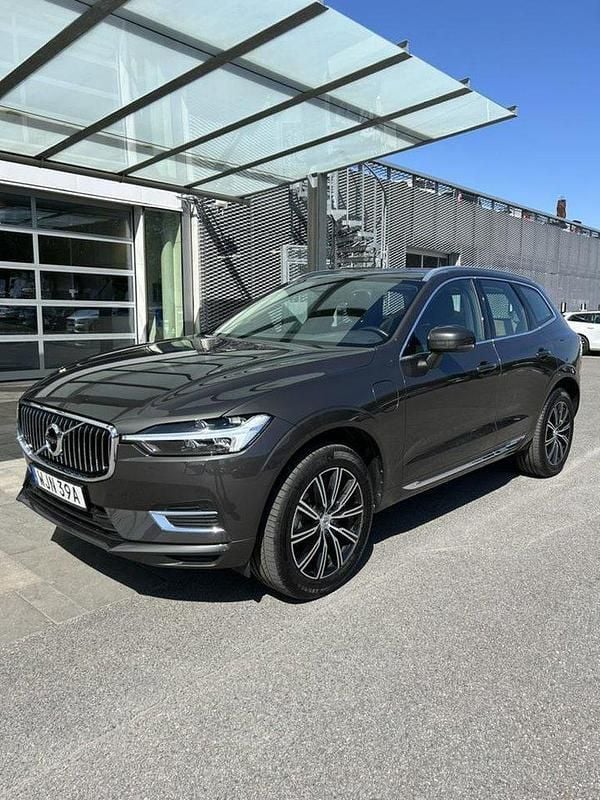 Grå Begagnad 2021 Volvo XC60 Inscription SUV | 339 000 kr (Superpris) - Bild 1/4