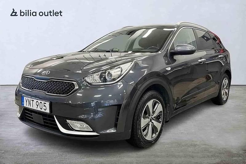 Begagnad Kia Niro 2018 Grå SUV