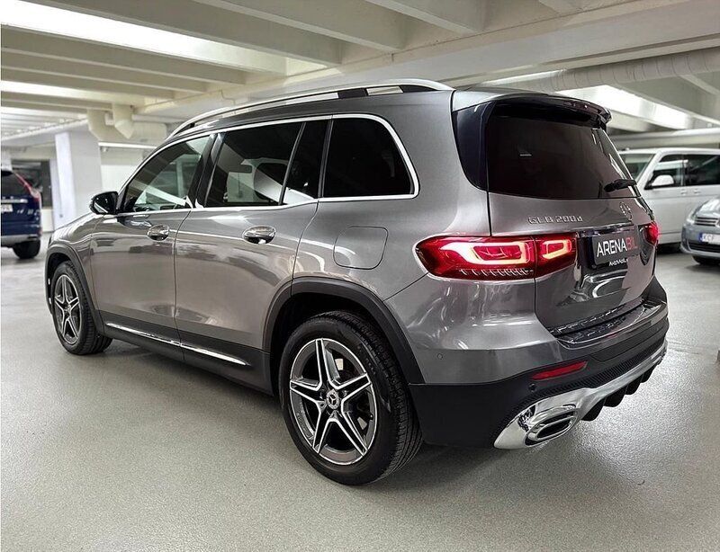Begagnad Mercedes GLB200 AMG 150 HK (110 kW) 2020 Mörkgrå SUV
