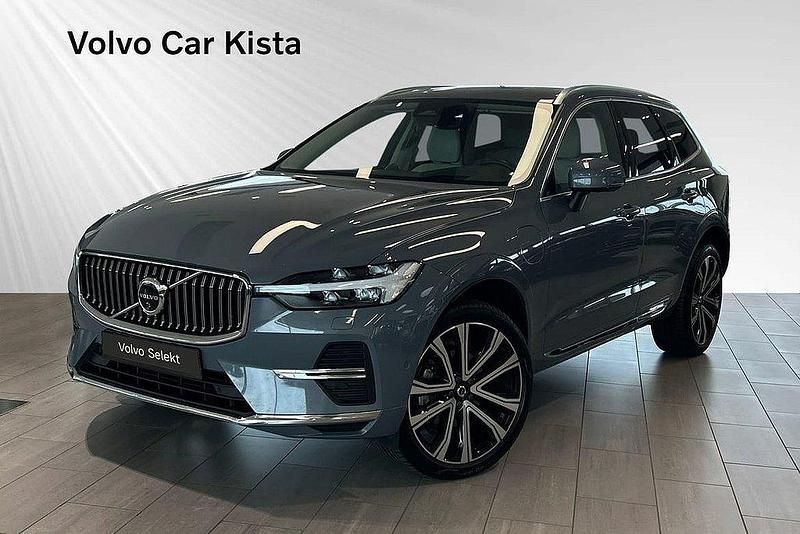 Grå Begagnad 2023 Volvo XC60 Ultimate SUV | 569 900 kr (Dyr) - Bild 1/3