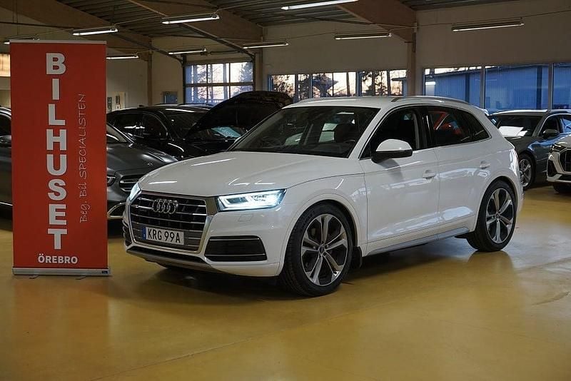 Vit Begagnad 2019 Audi Q5 SUV | 279 000 kr (Marknadspris) - Bild 1/4