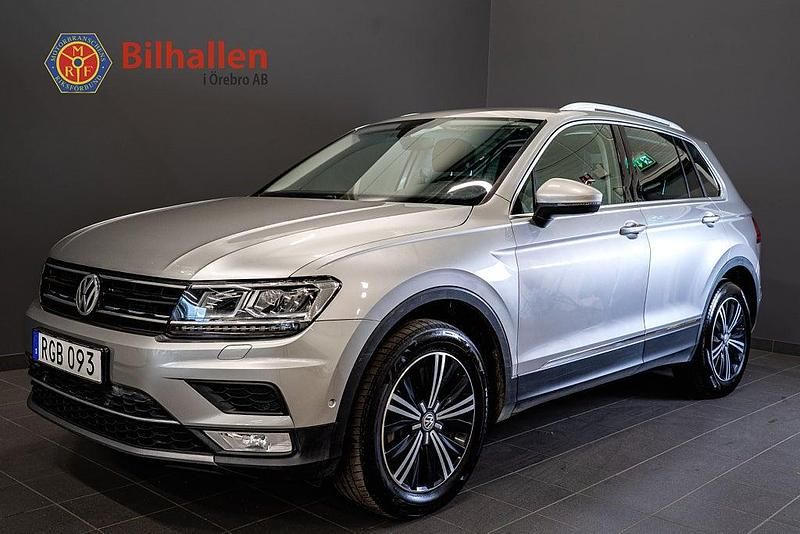 Silver Begagnad 2016 VW Tiguan SUV | 164 900 kr (Marknadspris) - Bild 1/4