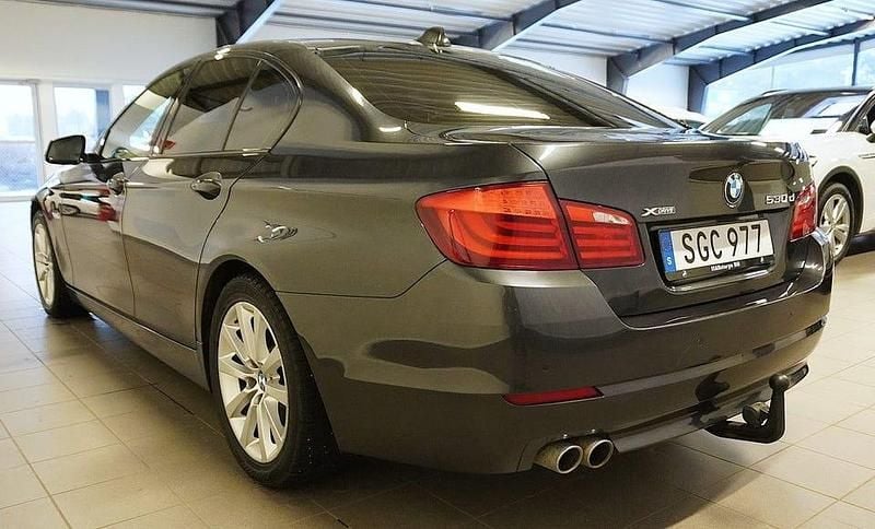 Begagnad BMW 530 258 HK (189 kW) 2013 Grå Sedan