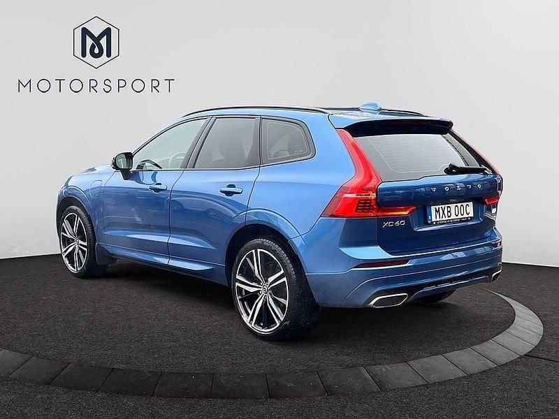 Begagnad Volvo XC60 R-Design 303 HK (222 kW) 2020 Blå SUV