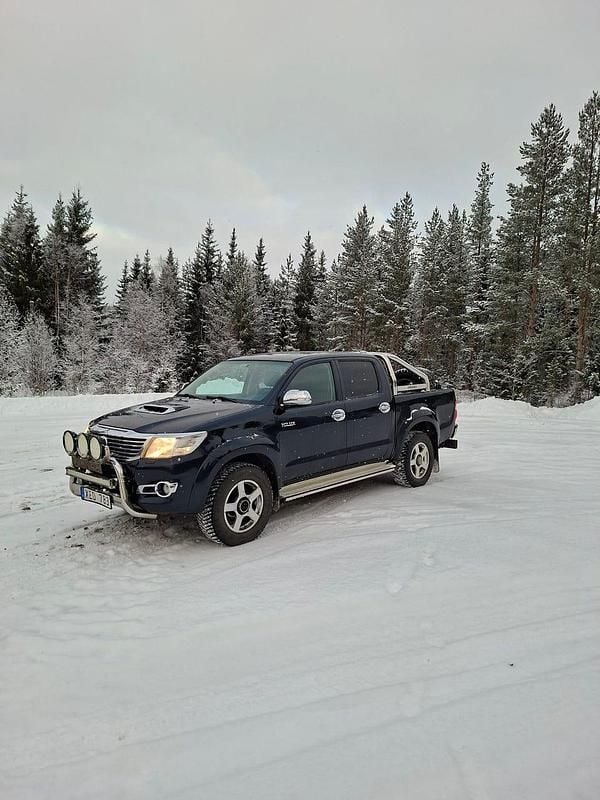 Begagnad 2013 Toyota HiLux Pickup | 149 000 kr (Marknadspris) - Bild 1/4