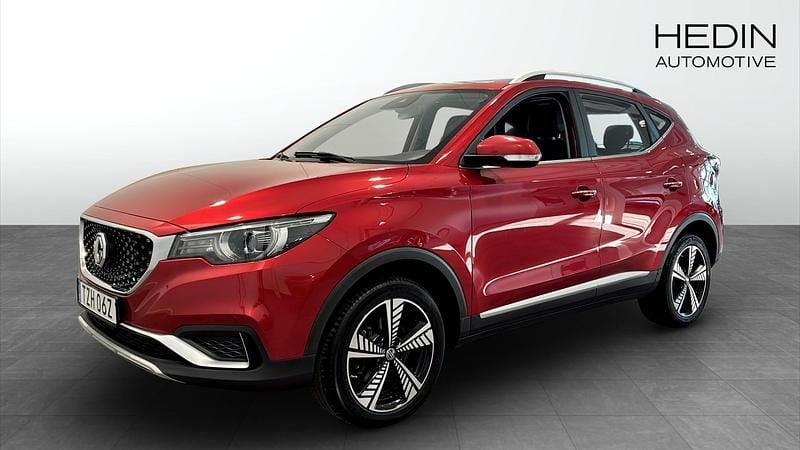 Begagnad MG ZS Luxury 114 kW (156 HK) 2020 Röd SUV