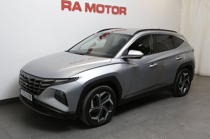 Grå Begagnad 2021 Hyundai Tucson Advanced SUV | 289 800 kr (Marknadspris) - Bild 1/3
