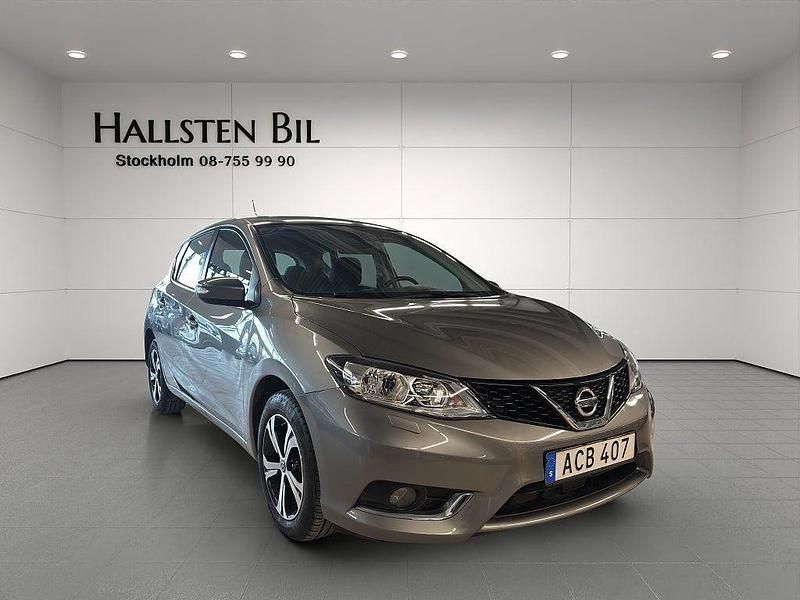 Begagnad Nissan Pulsar Acenta 116 HK (85 kW) 2016 Grå Halvkombi