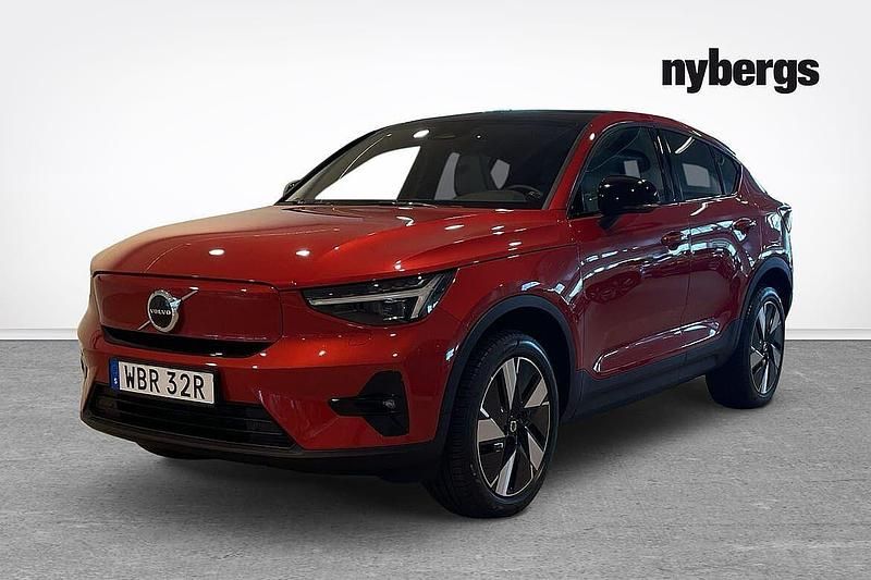 Röd Begagnad 2025 Volvo EC40 Performance SUV | 589 000 kr - Bild 1/4