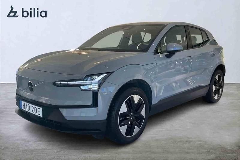 Grå Begagnad 2024 Volvo EX30 Single Motor SUV | 329 900 kr - Bild 1/1